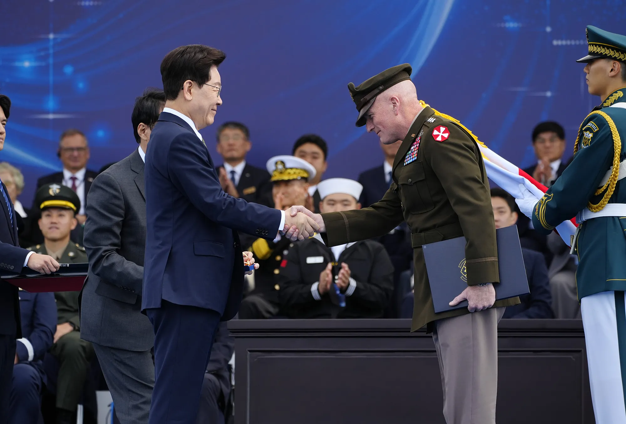 국군의날_훈장 및 표창 수여