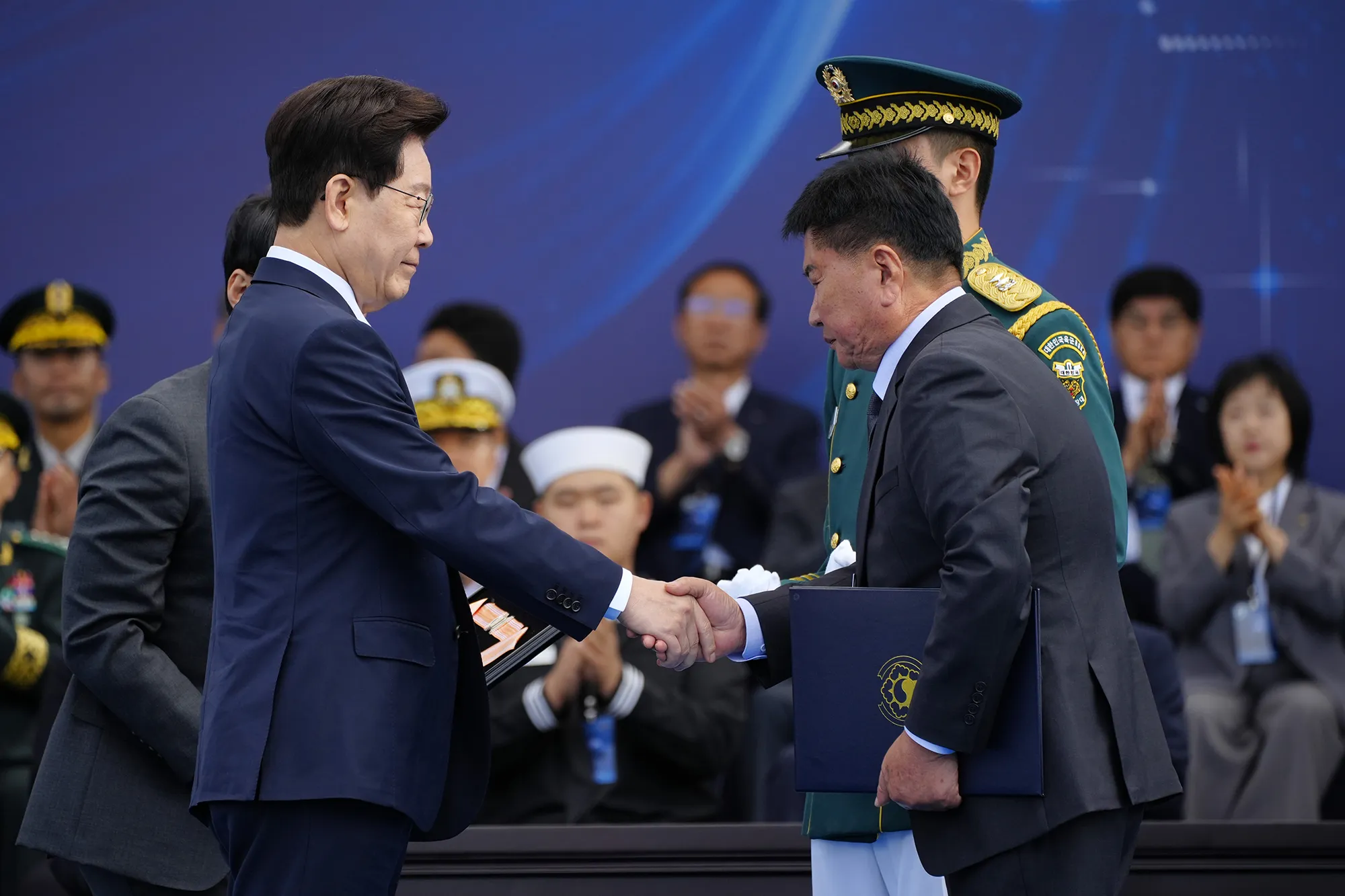 국군의날_훈장 및 표창 수여