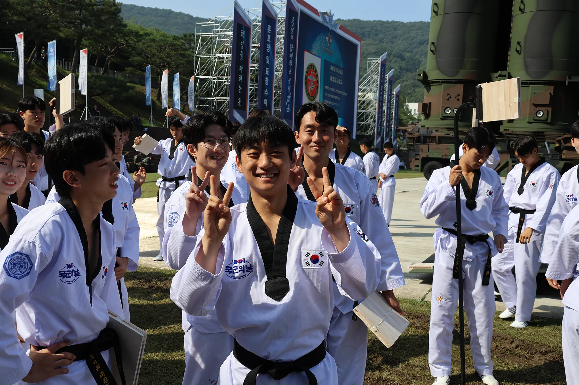 국군의날_장병, 관람객